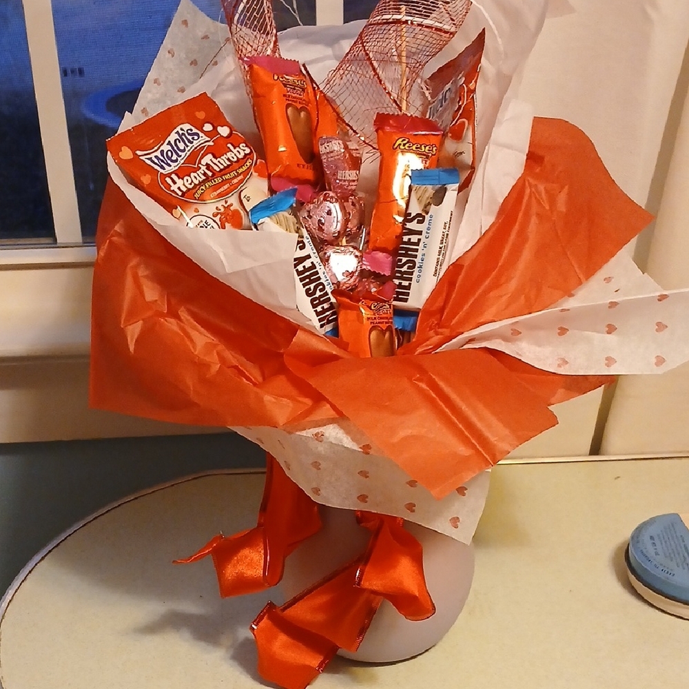 Orange Candy Bouquet Gift Set